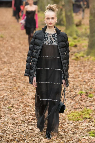 Look 69